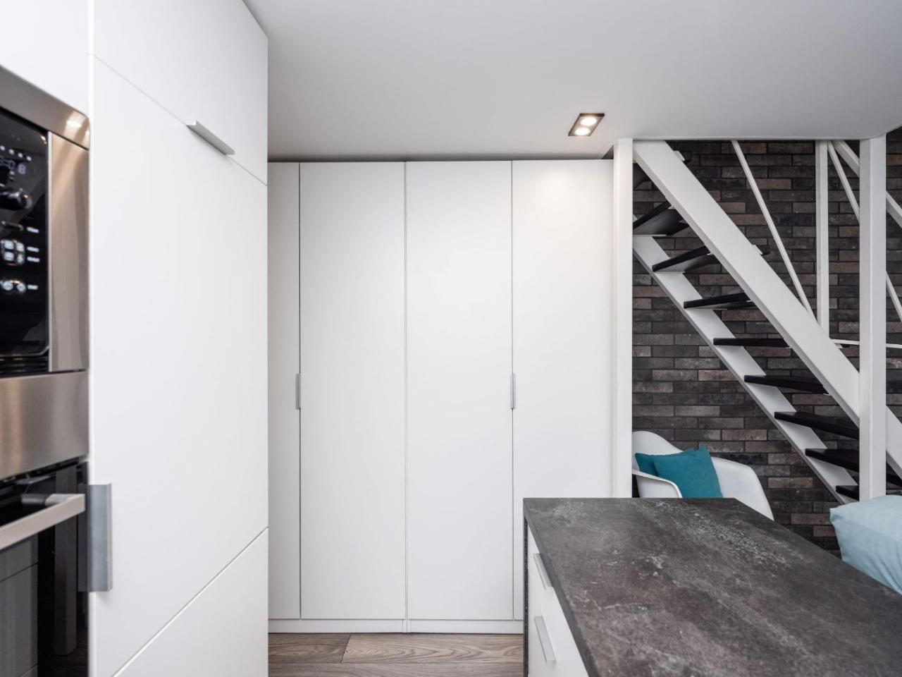 Lofts Cracow Apartments - City Center Краків Екстер'єр фото