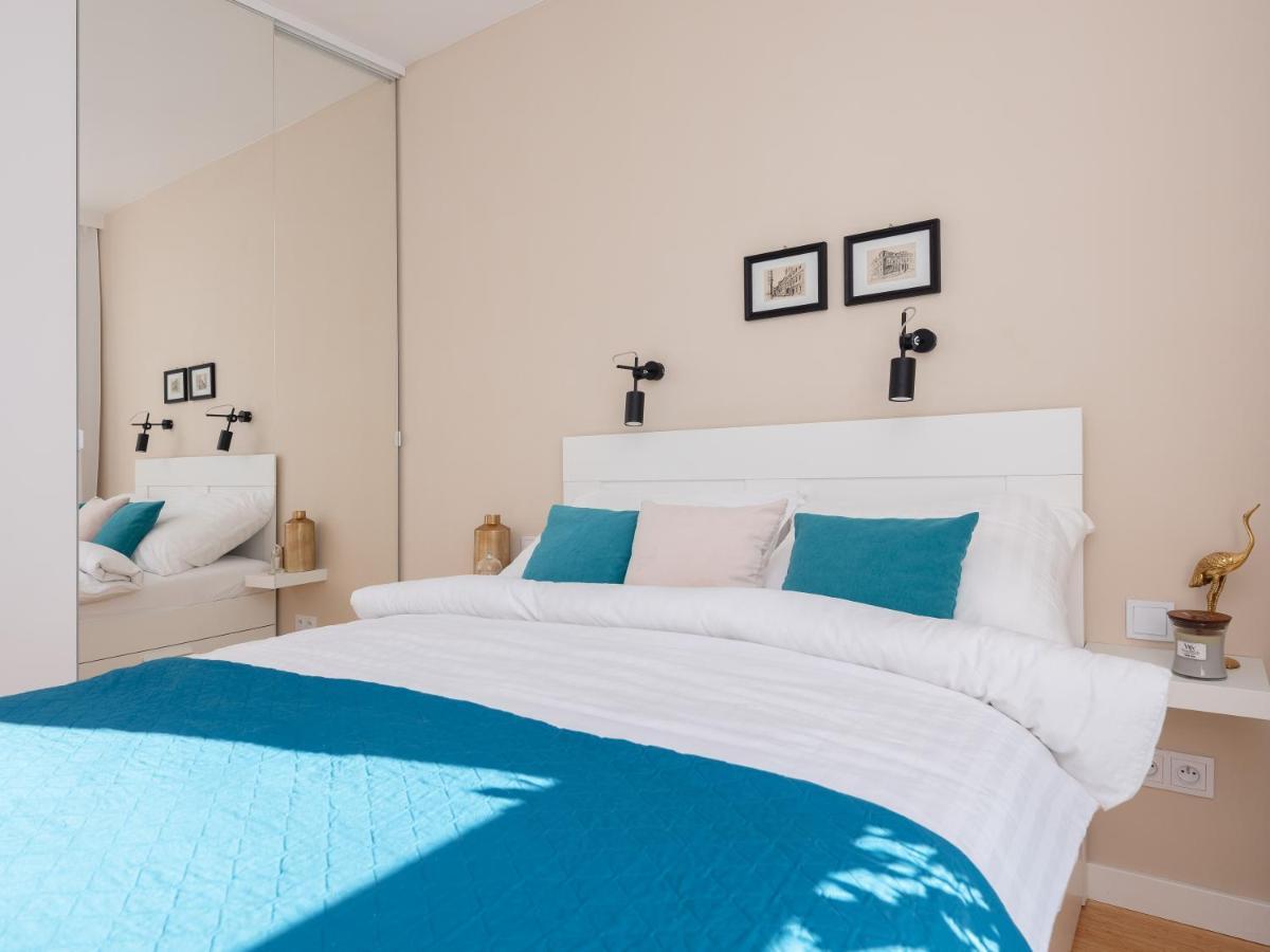 Lofts Cracow Apartments - City Center Краків Екстер'єр фото